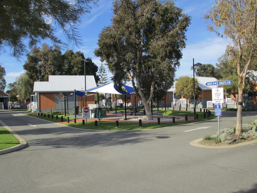 Mandurah Ocean Marina Chalets Exterior foto